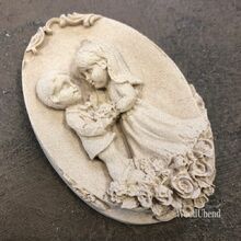 Children on Plaque WUB2149 8.5x5cms